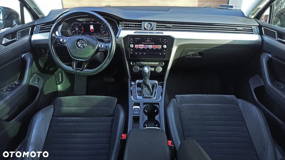 Volkswagen Passat Variant 2.0 TDI DSG (BlueMotion Technology) Highline - 14