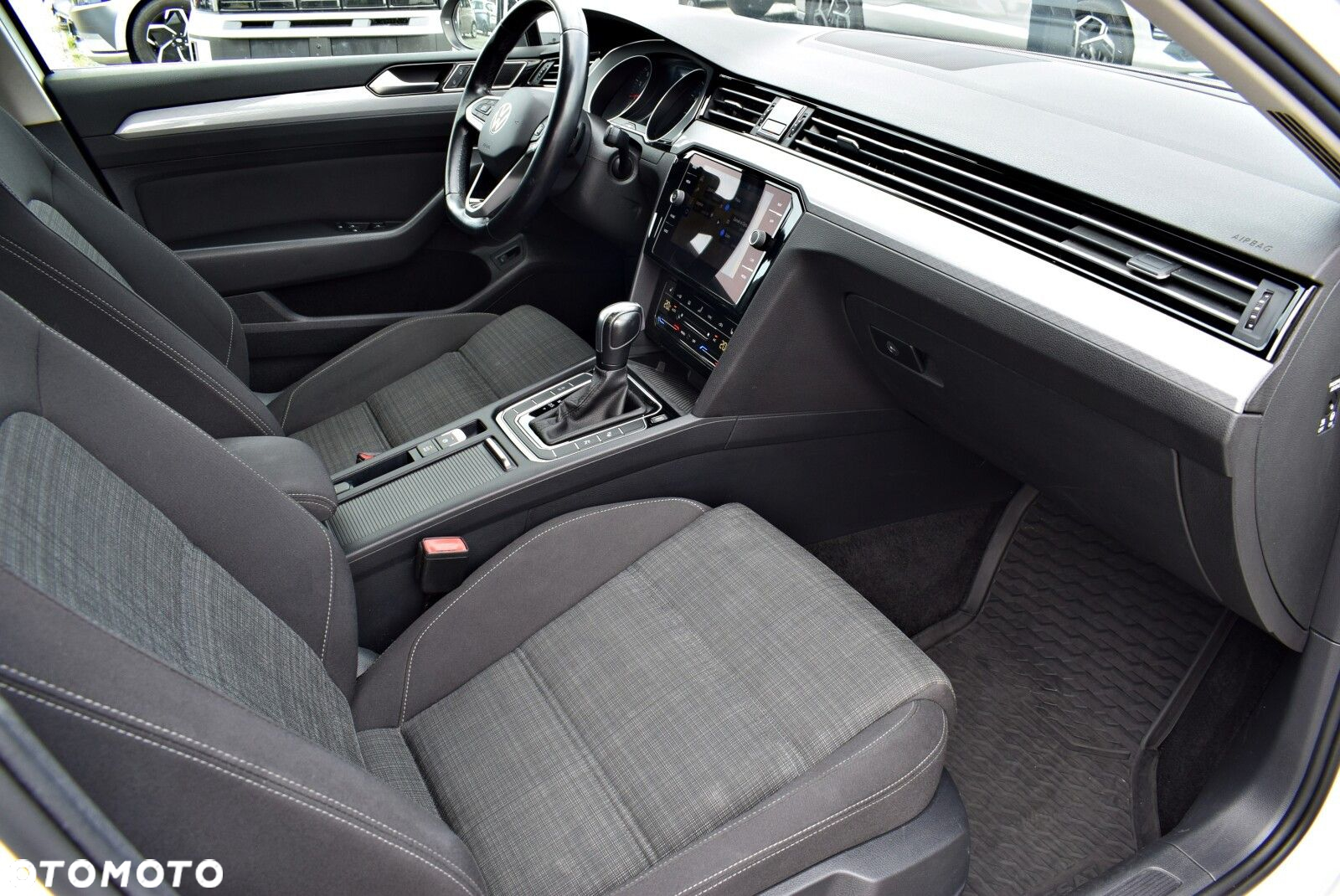 Volkswagen Passat 1.5 TSI EVO Business DSG - 11