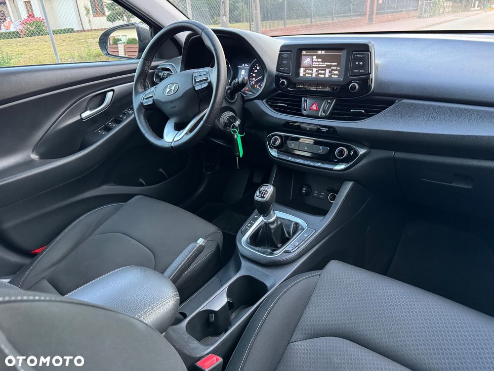 Hyundai i30 - 16