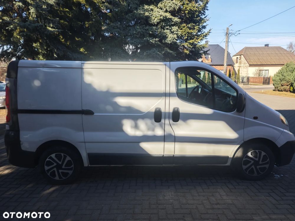 Opel Vivaro - 4