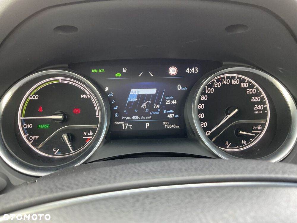 Toyota Camry 2.5 Hybrid Executive CVT - 10