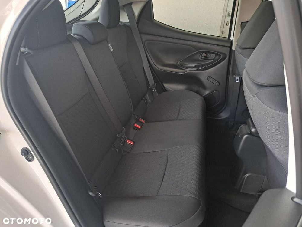 Toyota Yaris Hybrid 1.5 Comfort - 17