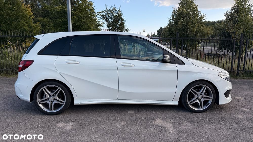 Mercedes-Benz Klasa B 220 d 7G-DCT AMG Line - 32