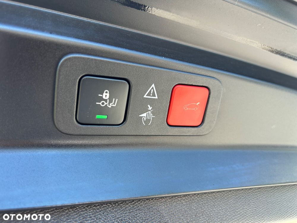 Peugeot 5008 2.0 BlueHDi Road Trip S&S EAT8 - 12