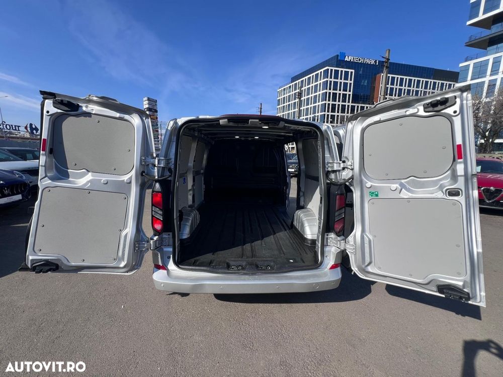 Ford transit-custom- - 10