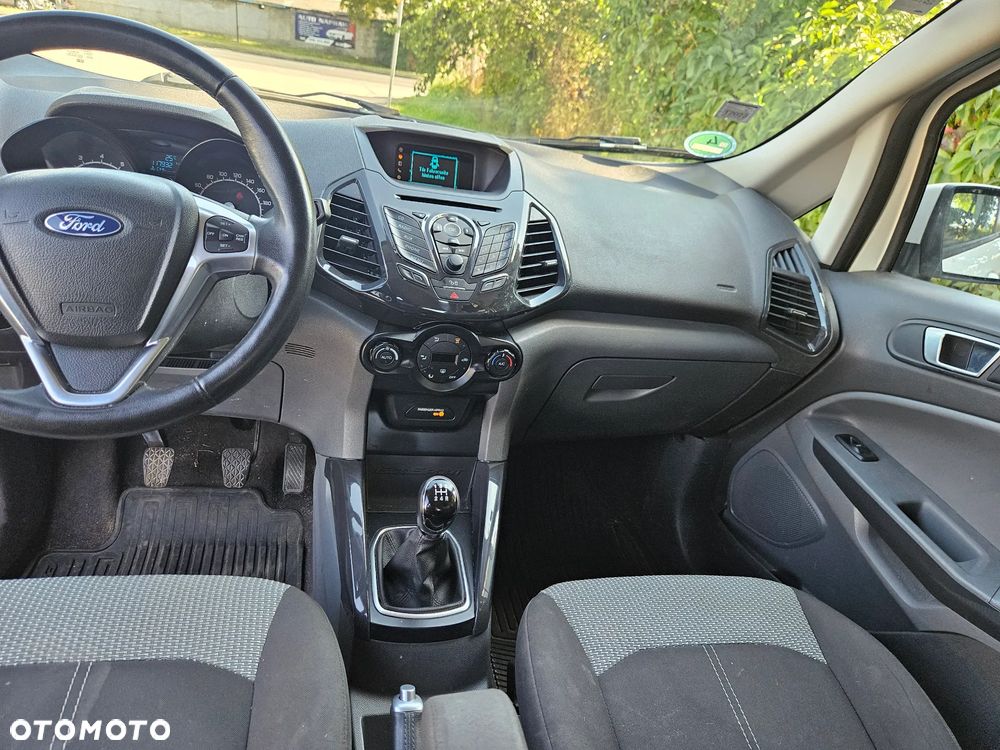 Ford EcoSport 1.0 EcoBoost TITANIUM - 10