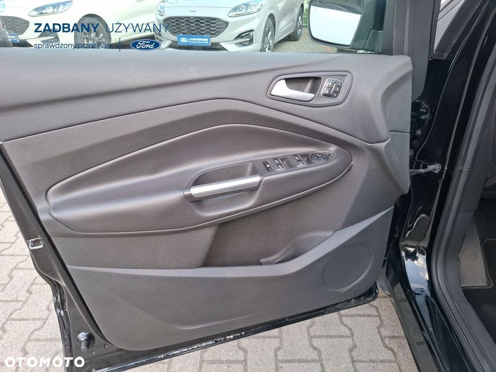 Ford Escape 2.0 EcoBoost AWD Titanium - 22