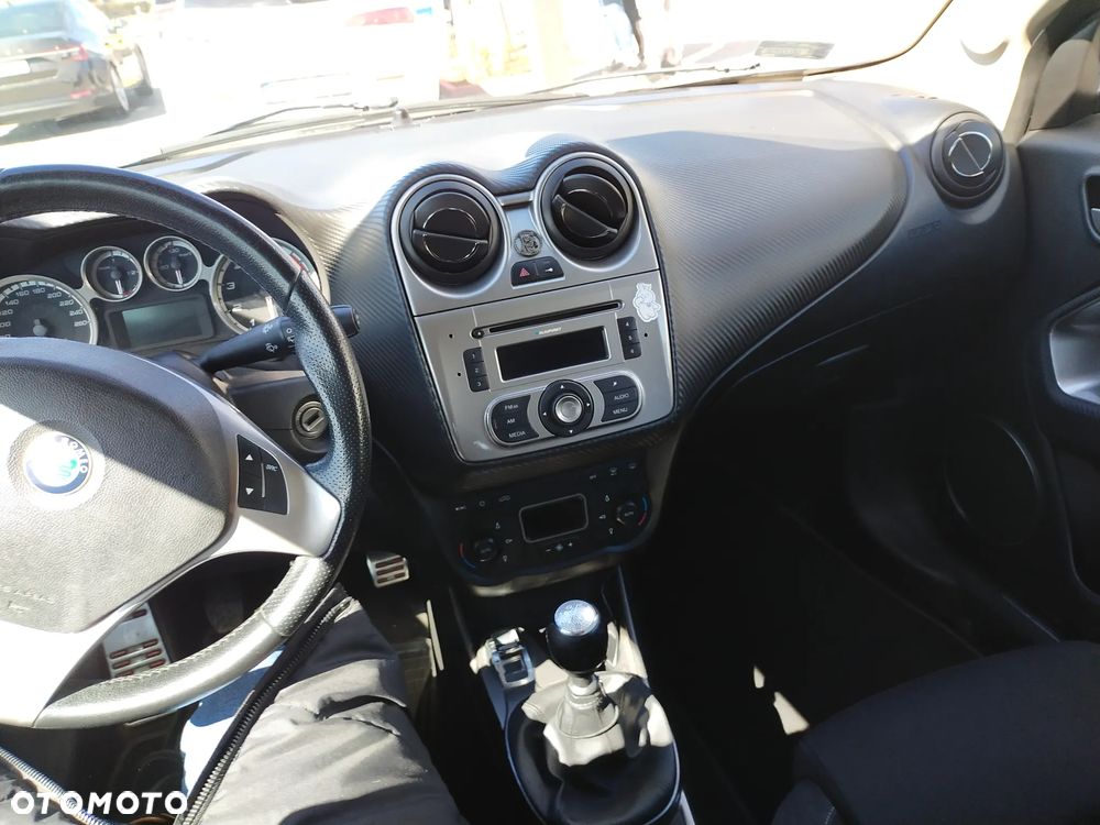 Alfa Romeo Mito 1.4 TB Distinctive - 13