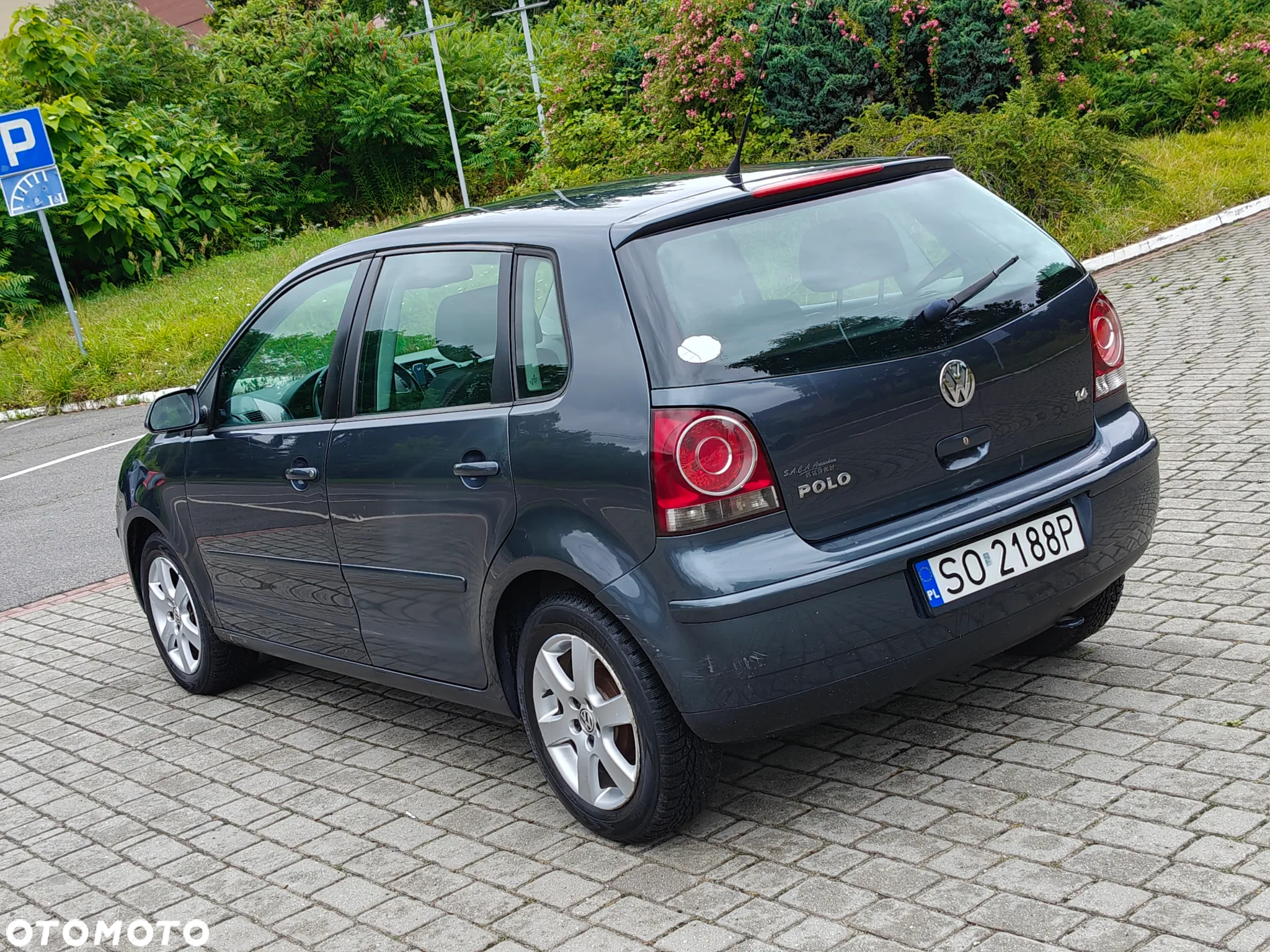 Volkswagen Polo 1.4 16V Comfortline - 15