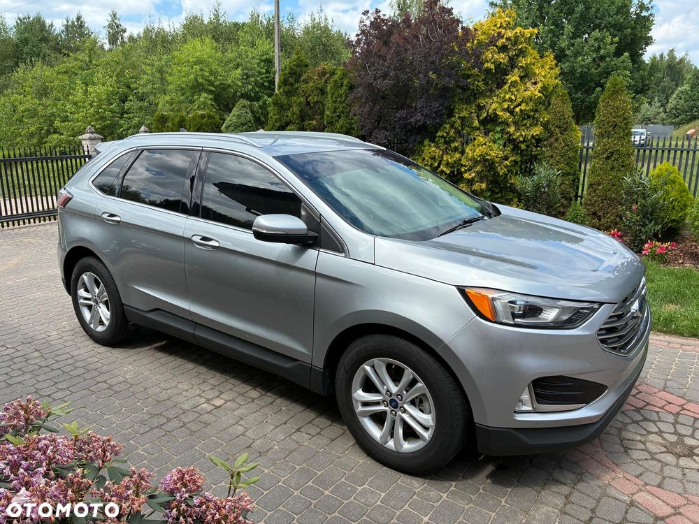 Ford Edge - 1