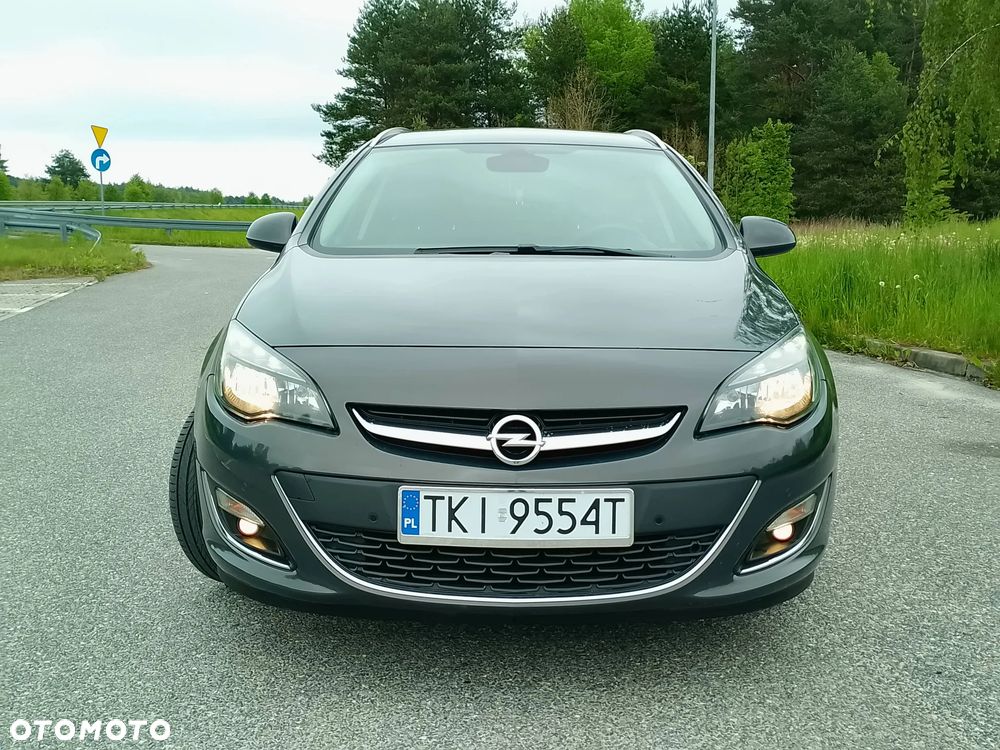 Opel Astra 1.6 CDTI DPF ecoFLEX TourerStart/Stop Exklusiv - 32