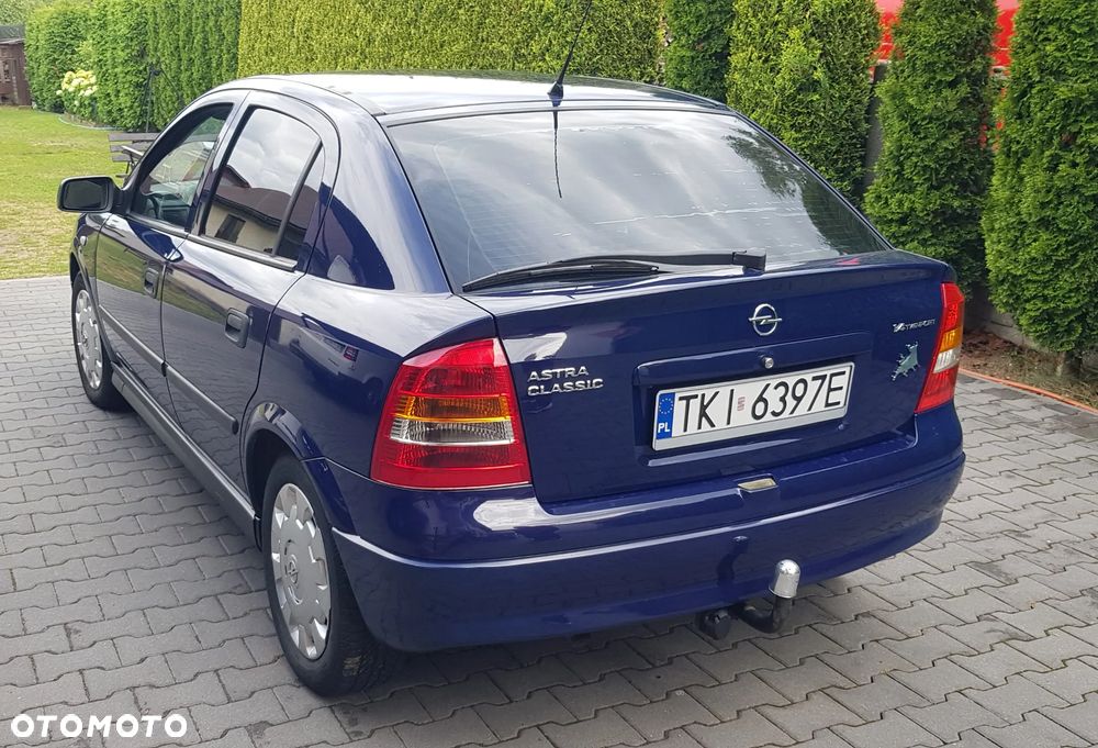 Opel Astra 1.4 - 7