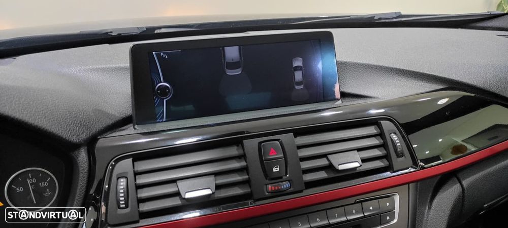 BMW 318 d Auto Line Sport - 36