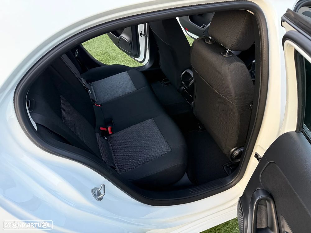 Mercedes-Benz A 200 Progressive - 32