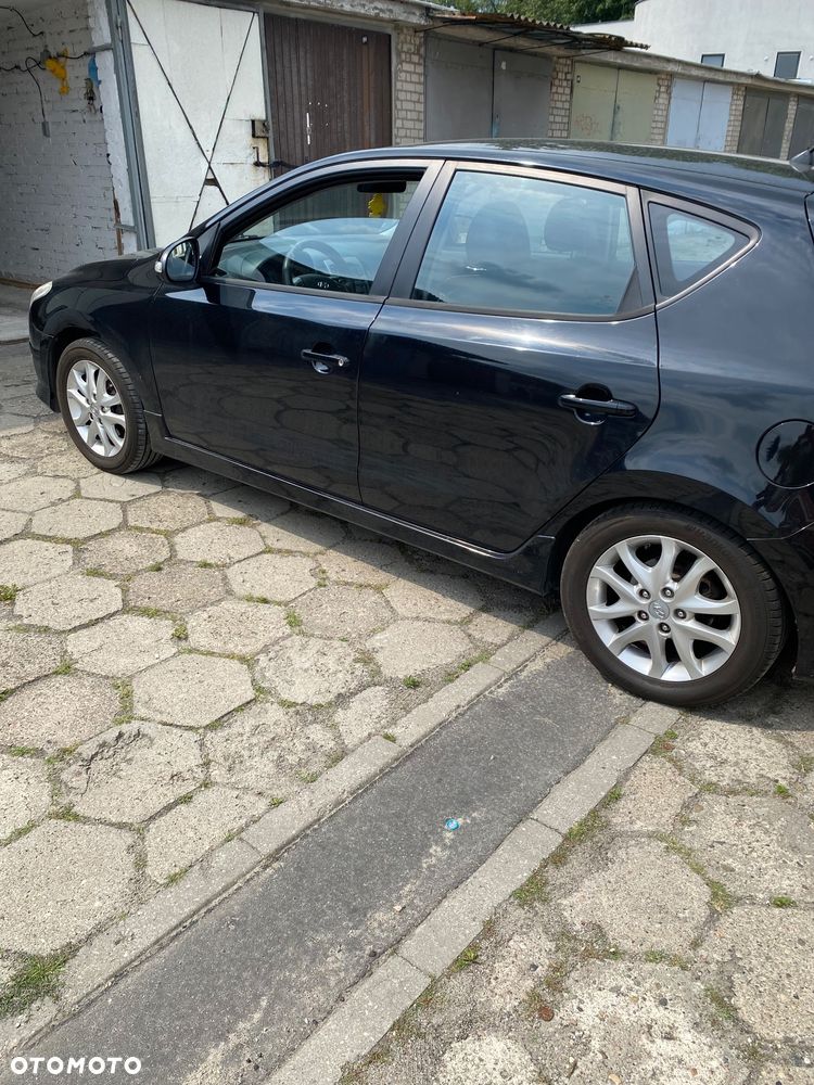 Hyundai i30 1.4 Comfort - 4