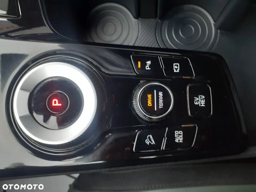 Kia Sportage 1.6 T-GDI PHEV Anniversary 4WD - 23