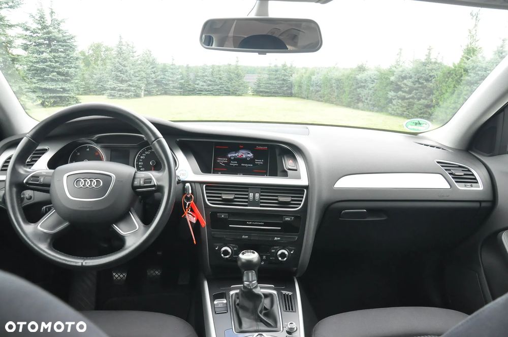 Audi A4 Avant 2.0 TDI DPF Attraction - 25