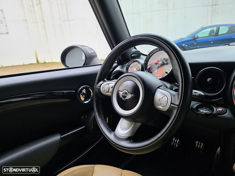 MINI Cabrio Cooper S - 54