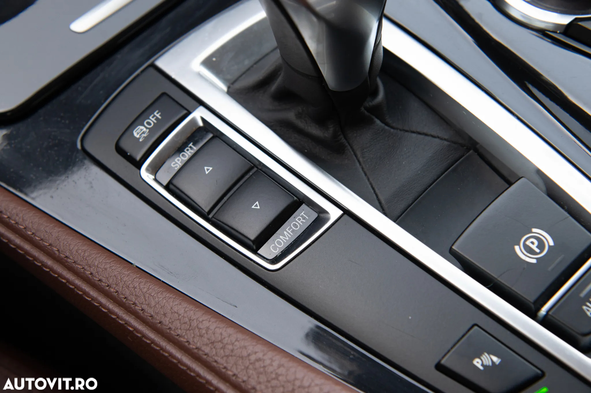 BMW Seria 5 525d Touring Aut. - 23