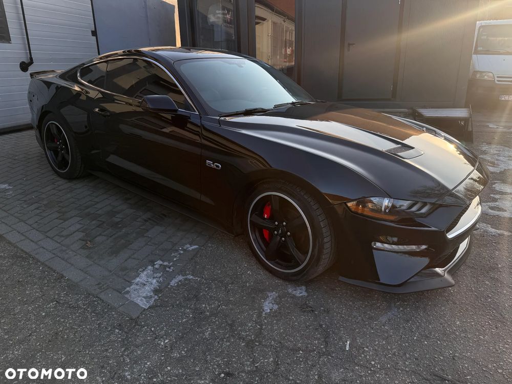 Ford Mustang - 2