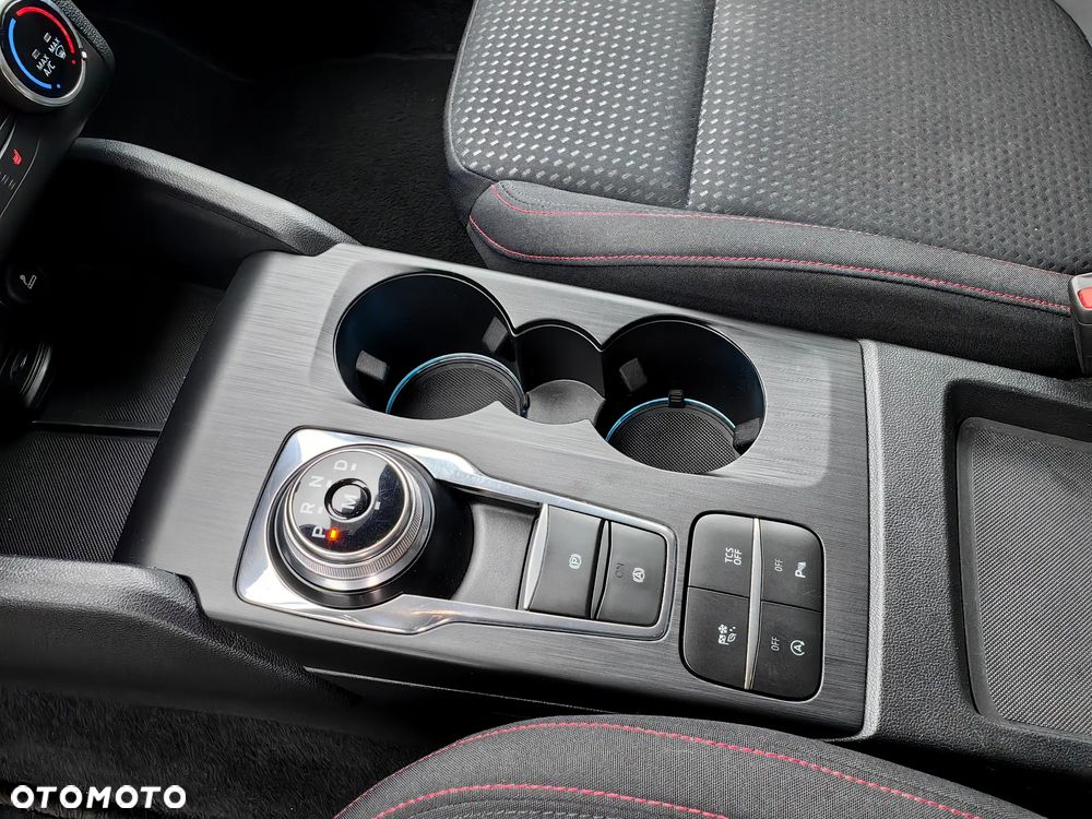 Ford Focus 1.5 EcoBlue Start-Stopp-System ST-LINE - 31