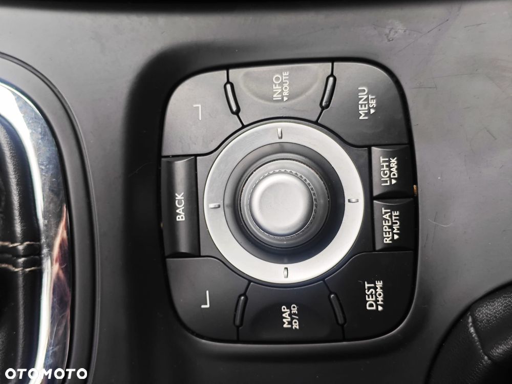 Renault Megane ENERGY dCi 110 Start & Stop Bose Edition - 32