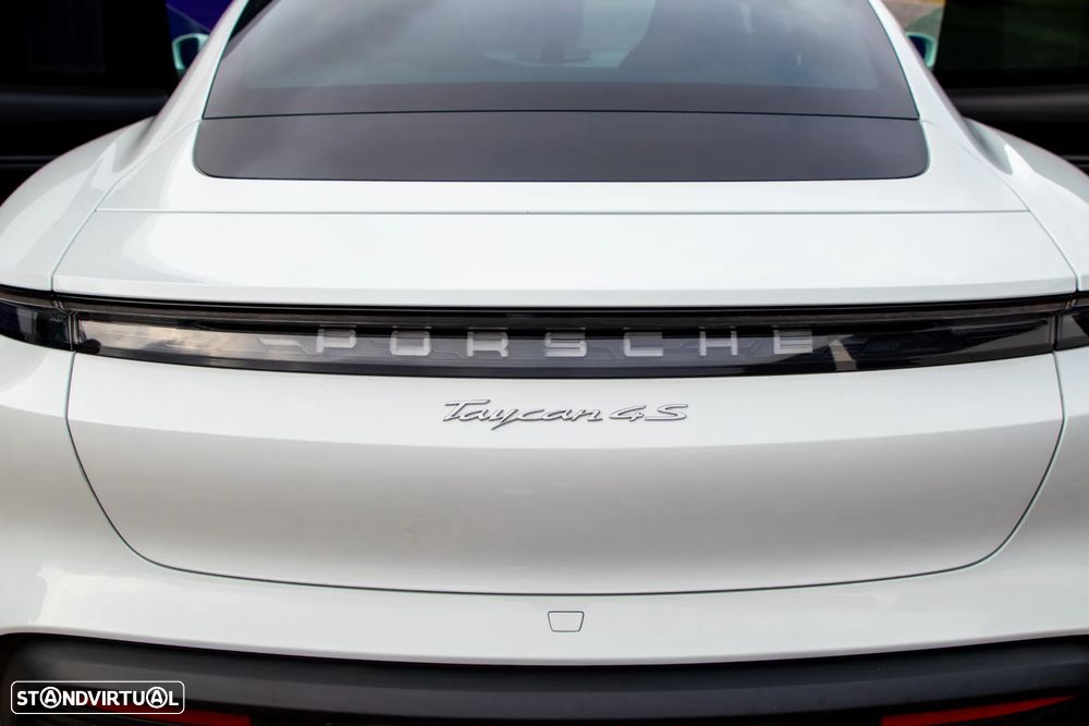 Porsche Taycan 4S Bateria Performance Plus - 15