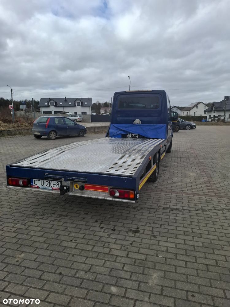 Mercedes-Benz SPRINTER - 4