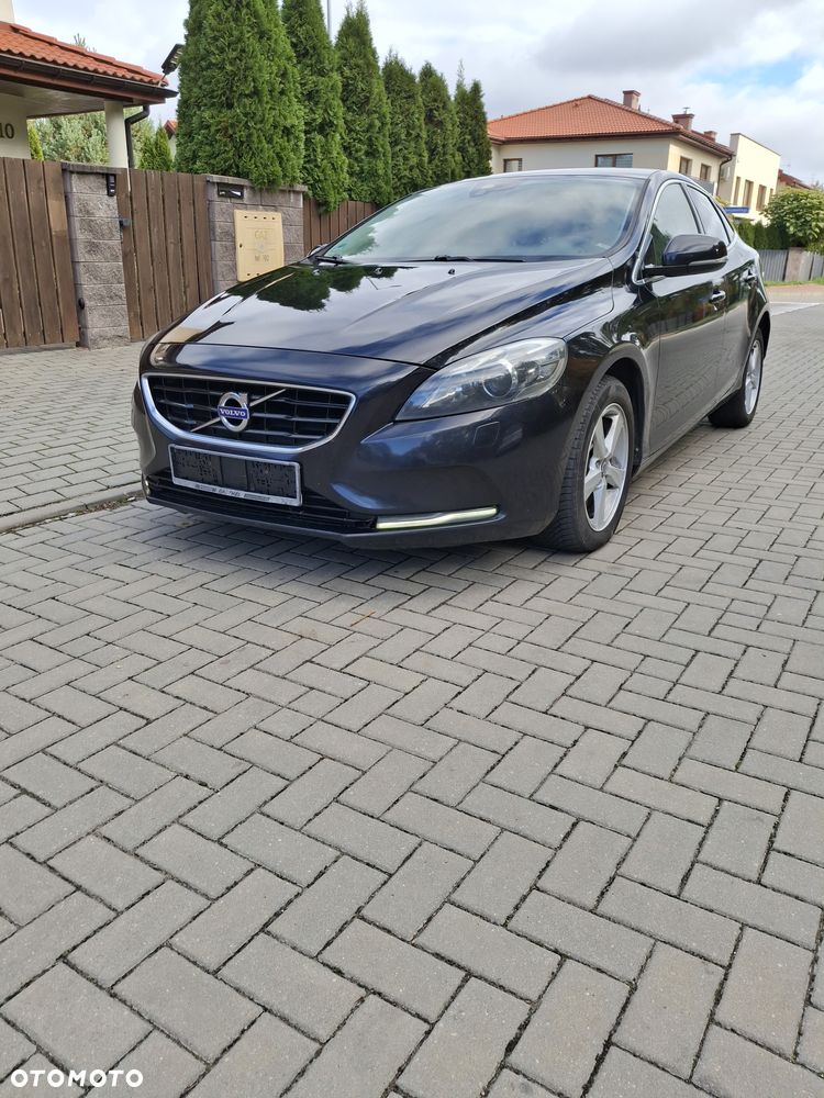 Volvo V40 D3 - 14