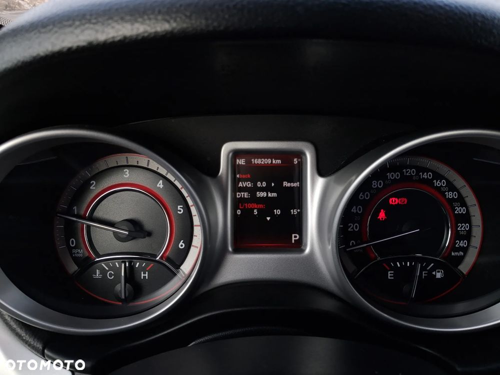 Fiat Freemont 2.0 Multijet Lounge AWD - 23