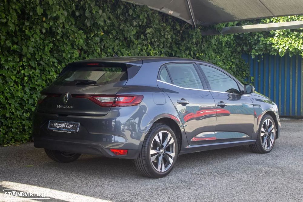 Renault Mégane 1.5 dCi Limited EDC - 9