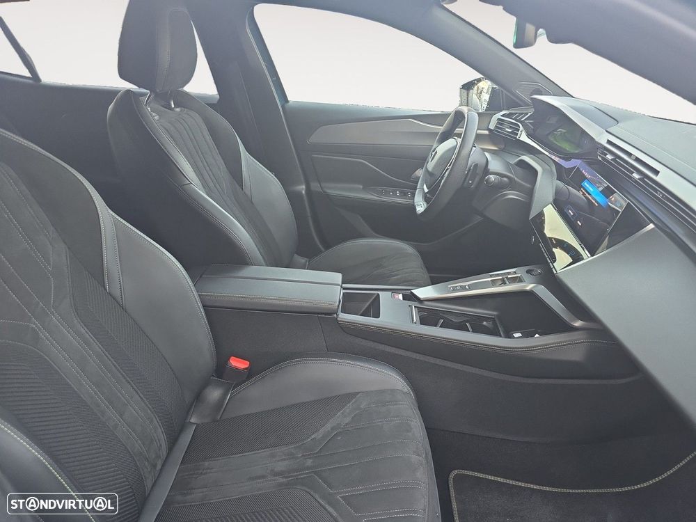 Peugeot 408 1.6 Hybrid GT e-EAT8 - 15