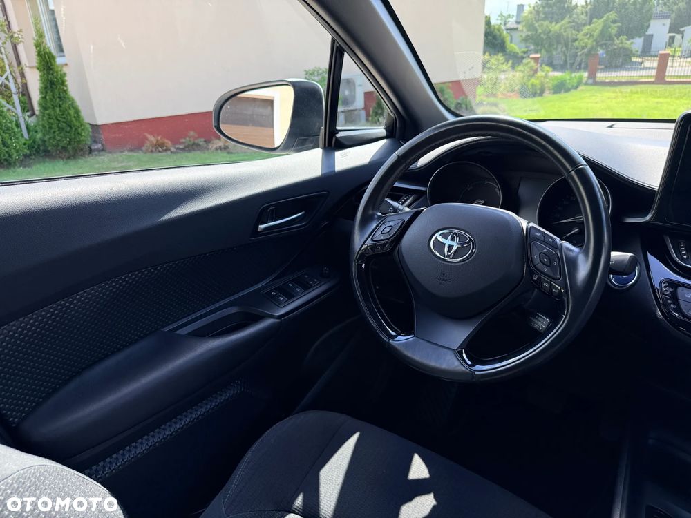 Toyota C-HR Style Selection - 26