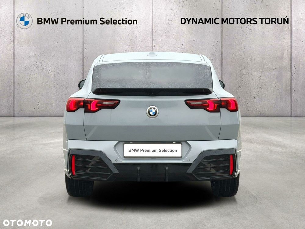 BMW X2 - 8