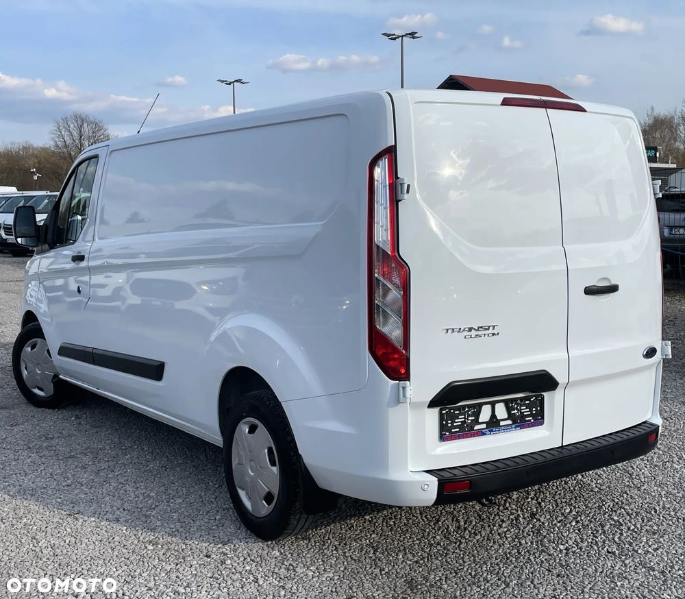 Ford Transit Custom - 12