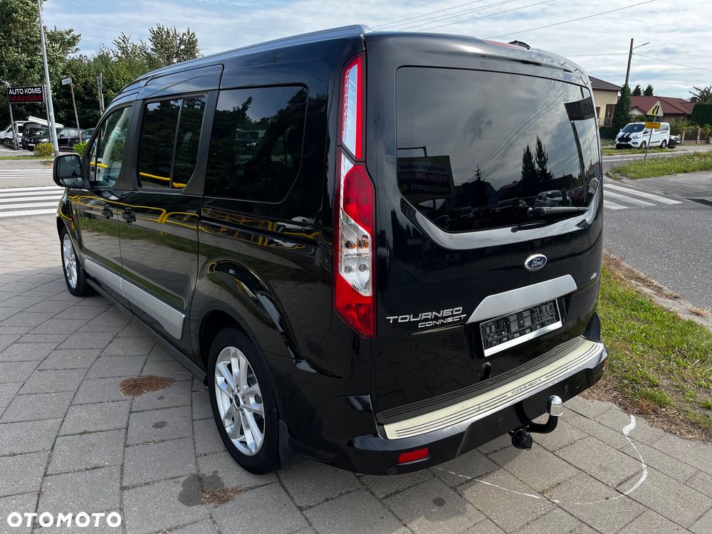 Ford Tourneo Connect Grand - 19