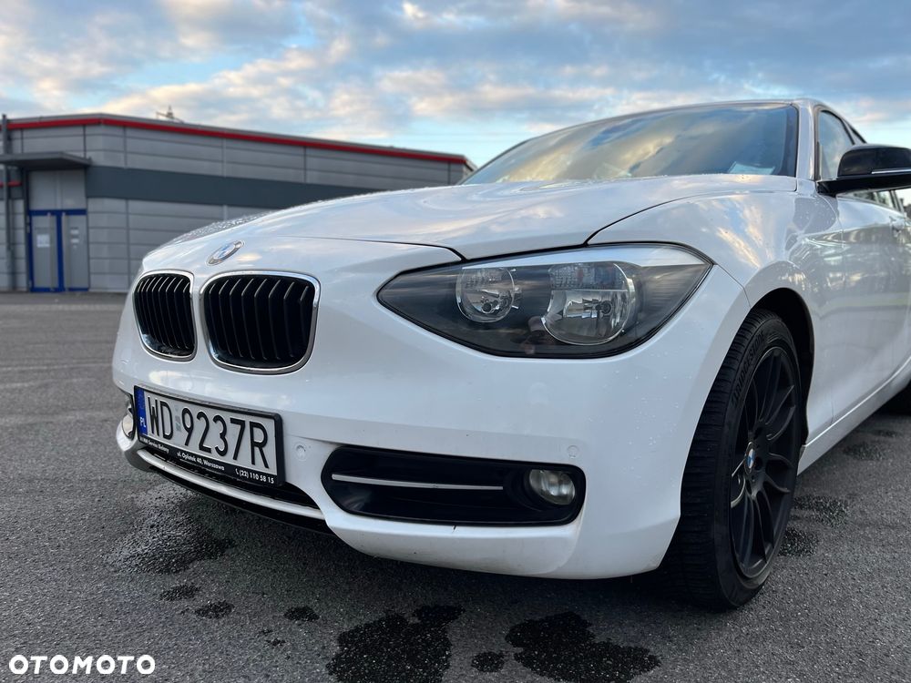 BMW Seria 1 118i Sport Line - 9