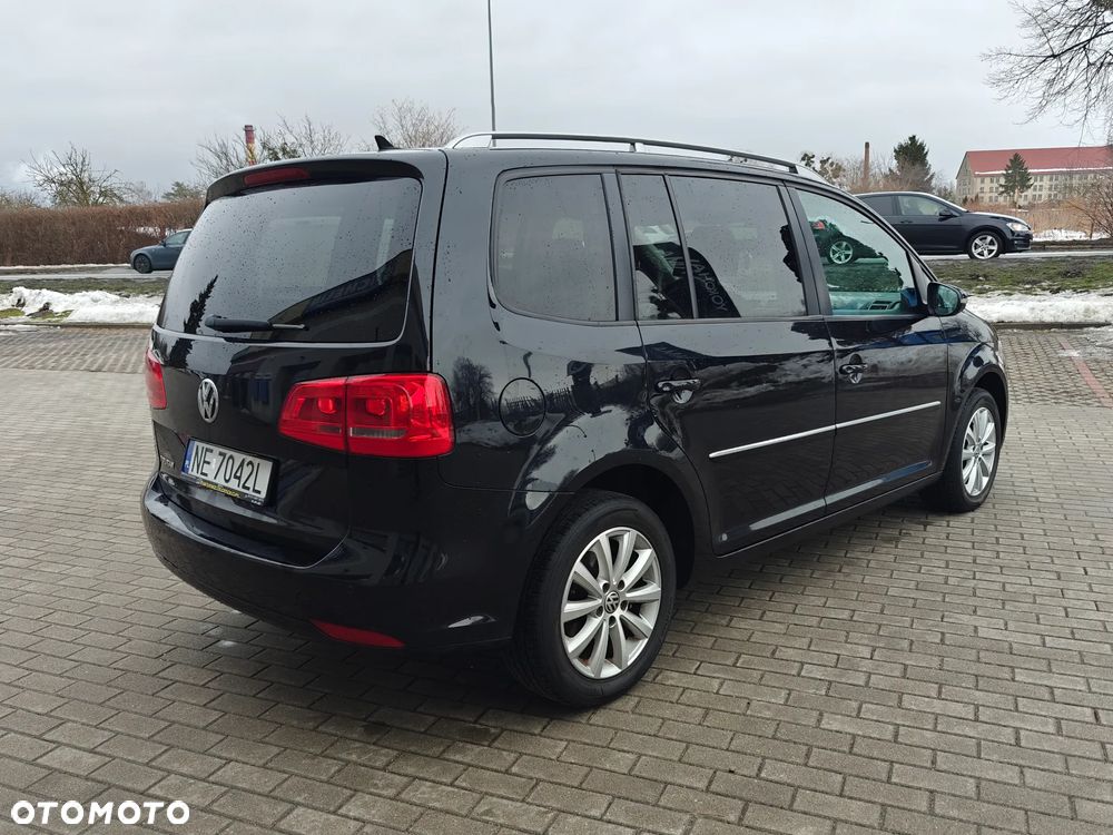 Volkswagen Touran 1.6 TDI DPF Highline - 3