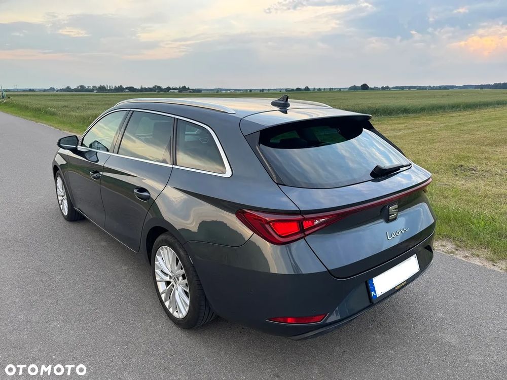 Seat Leon 1.5 eTSI Xcellence DSG - 6
