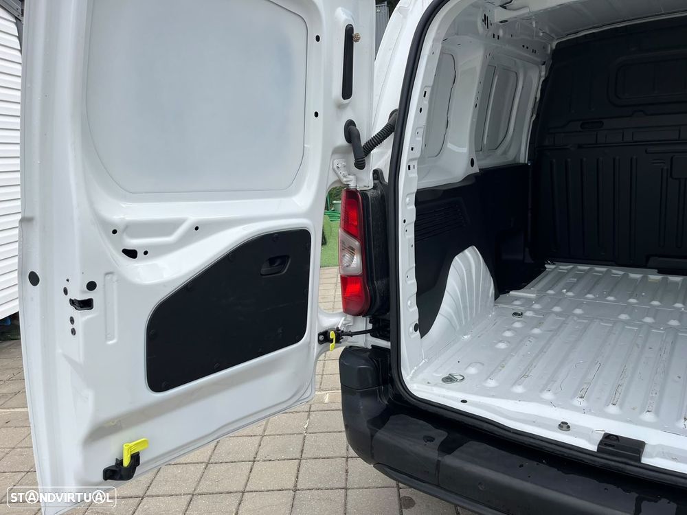 Peugeot Partner 1.5 BlueHDi Premium Standard - 28