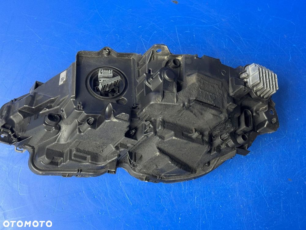 PRAWY FULL LED VOLVO V90 S90 BDB USA AMERYKA - 11