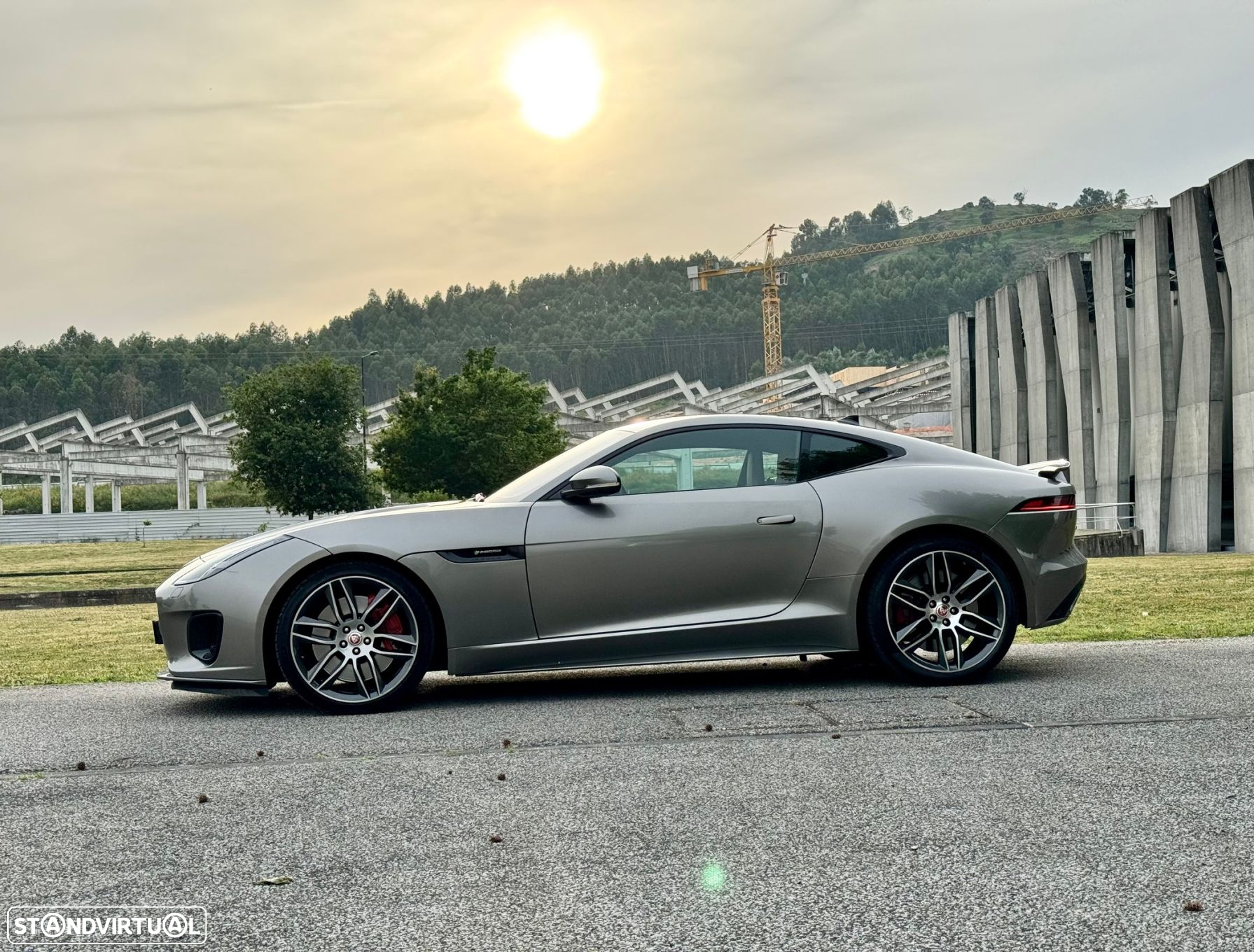 Jaguar F-Type 2.0 i4 R-Dynamic - 17