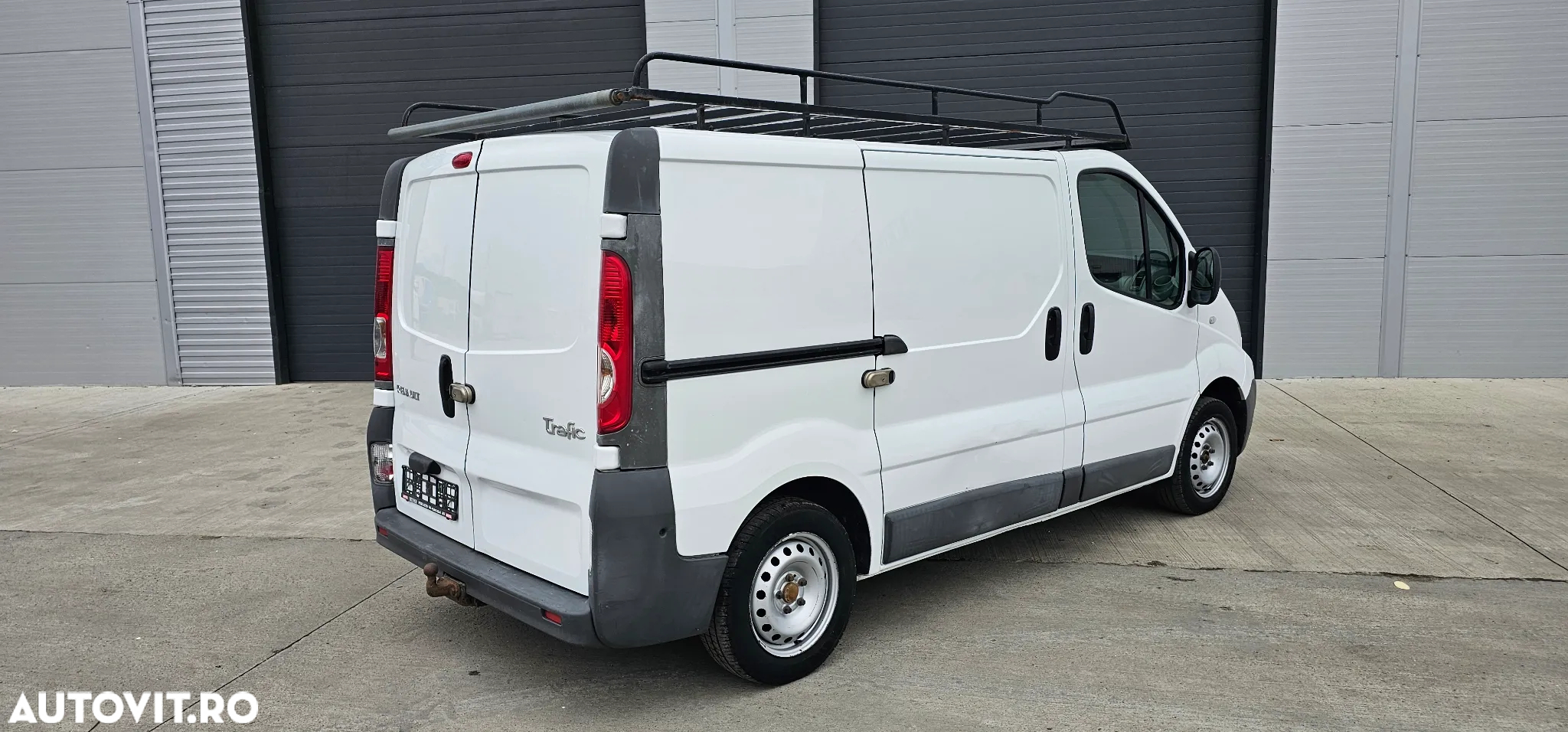 Renault Trafic 2.0 dCi 115 Combi L1H1 - 3