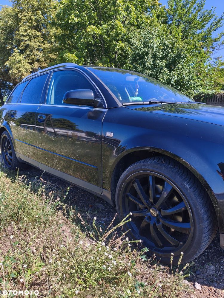Audi A4 Avant - 13