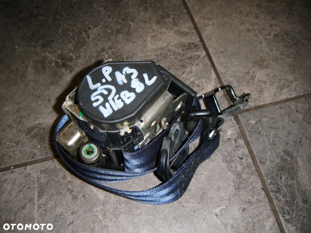 audi a3 8l 5drzwi lift pas- napinacz pasa lewy przód 8l4857705a - 1