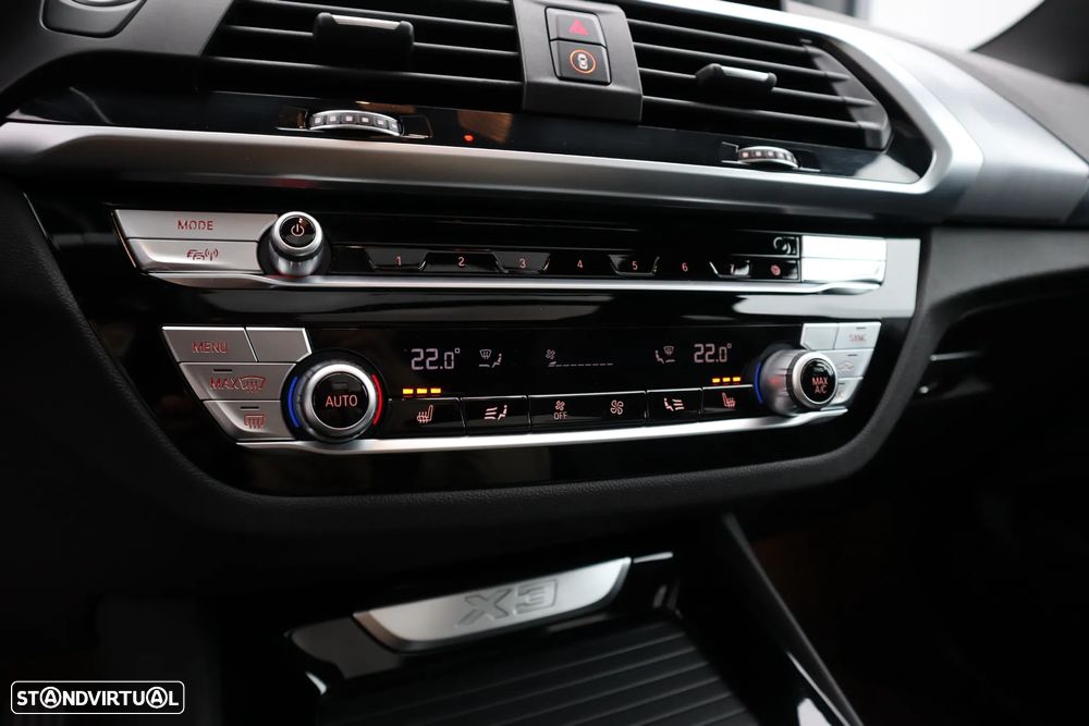 BMW X3 xDrive30e Aut. Advantage - 24