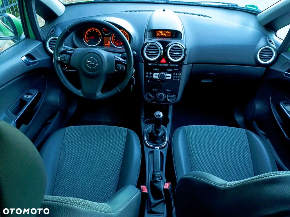 Opel Corsa - 10