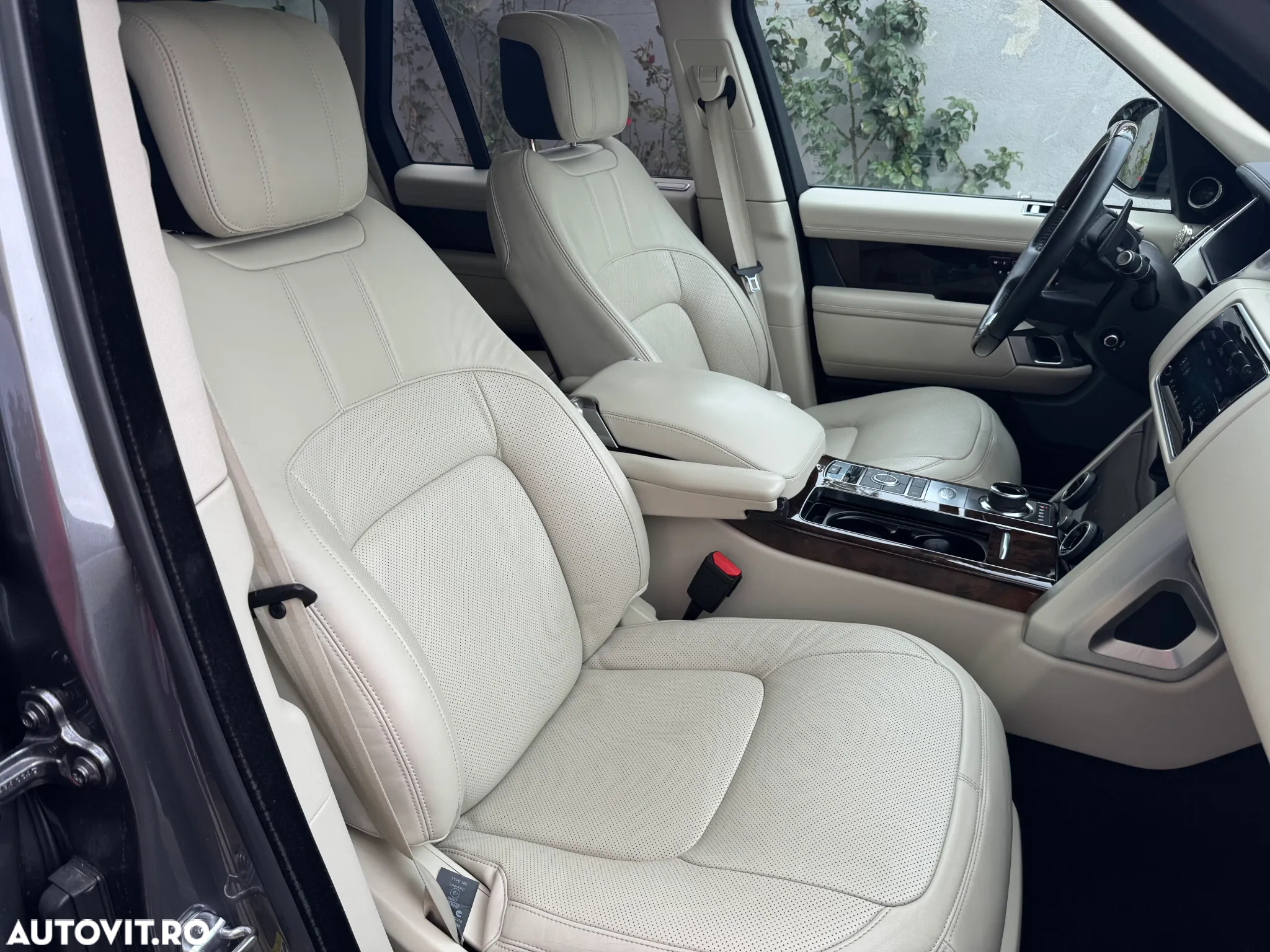 Land Rover Range Rover 3.0 I TDV6 Vogue - 16