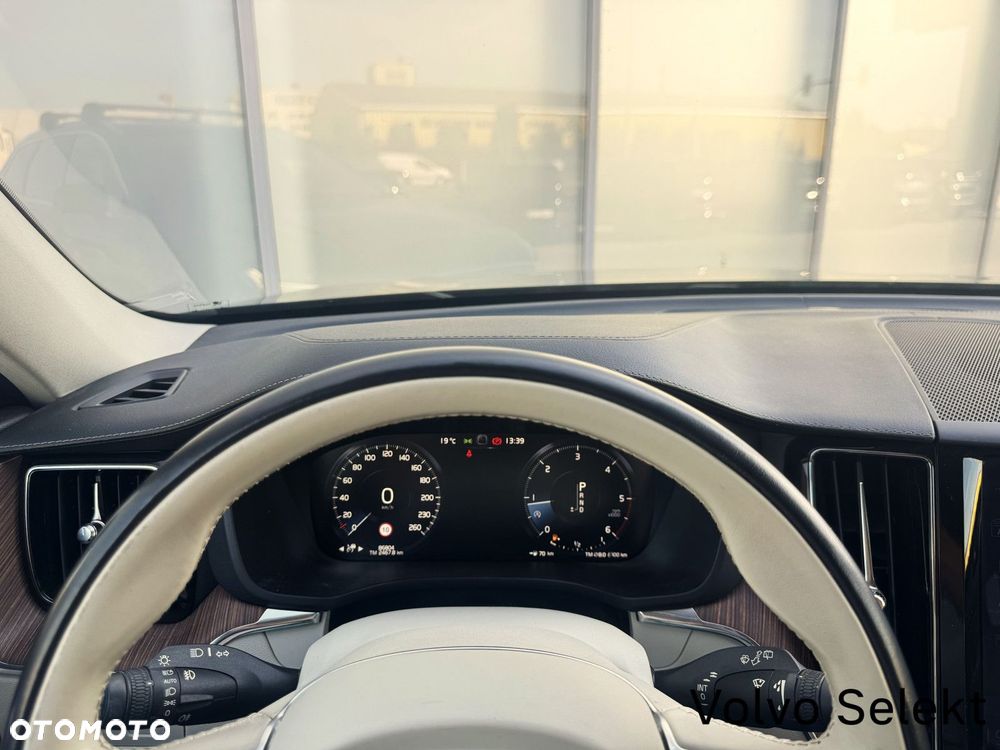 Volvo XC 60 - 14
