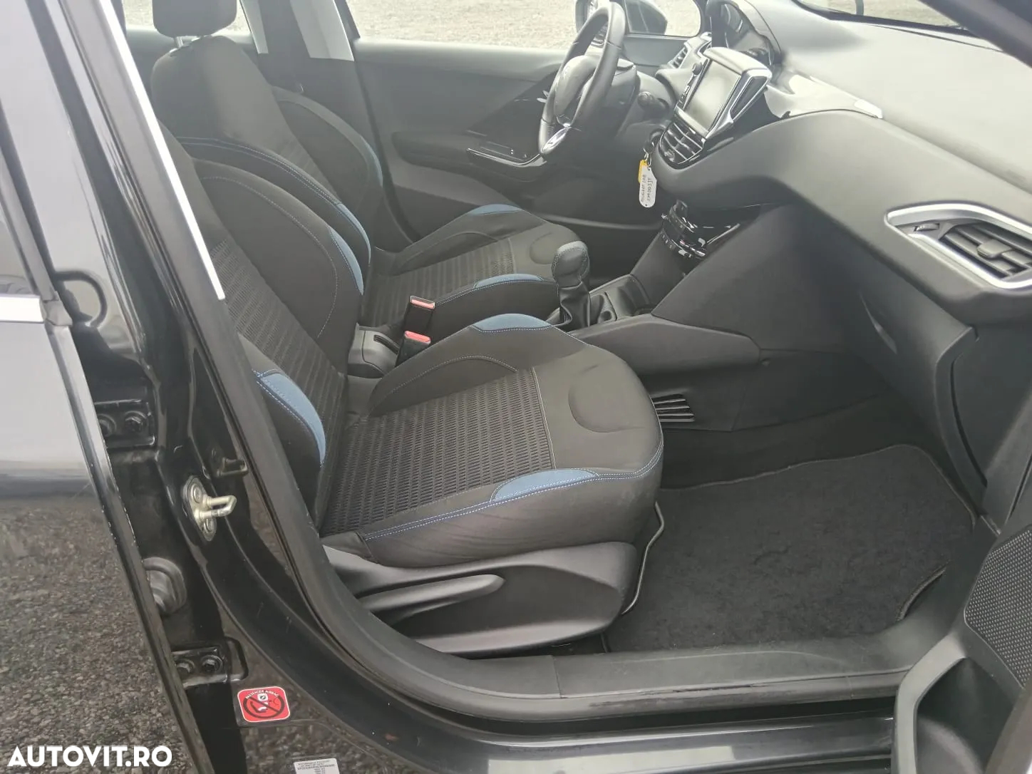 Peugeot 208 1.4 HDi FAP Style - 14
